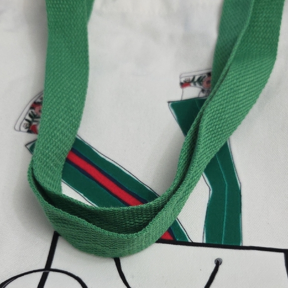 Fun Tote with Pouch - Picture 3 of 3